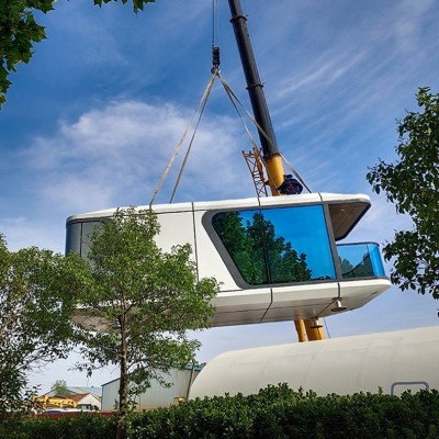 定制太空舱移动房屋 景区住人高档太空舱酒店 移动苹果舱驿站图4