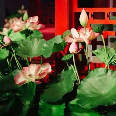 森系梦幻婚庆舞台背景布置泡沫雕塑欧式建筑房子城堡宝宝婚庆道具