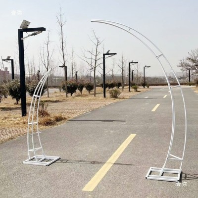 新款婚庆道具铁艺牛角门婚礼门婚礼布置舞台金色拱门背景摆件图3