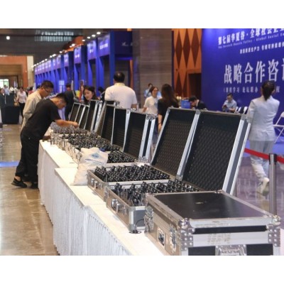 全球会议同传设备租赁 - 保障清晰稳定的多语言翻译图2