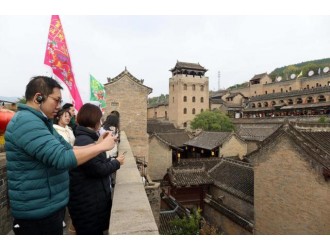 山西弘扬丰富传统文化 古建筑游强势出圈