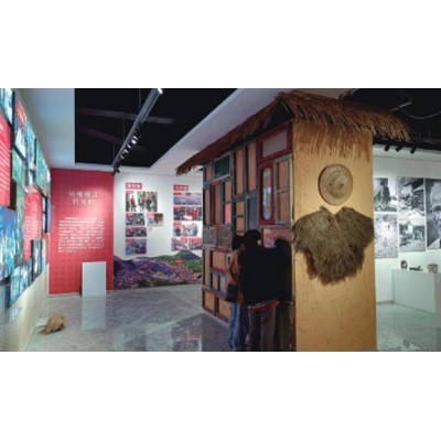 脱贫攻坚成效展示馆图4