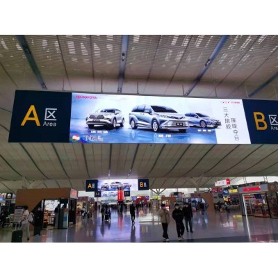 深圳北站候车大厅超级冰屏媒体运营商