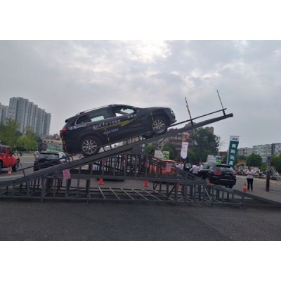 广汽菲克——Jeep迎双百万全新自由光试驾活动图4