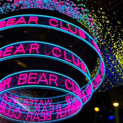 圆环吊顶亚克力霓虹灯圆形弧形发光字悬挂酒吧广告门头定高亮度图5