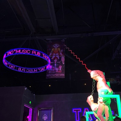 圆环吊顶亚克力霓虹灯圆形弧形发光字悬挂酒吧广告门头定高亮度图4