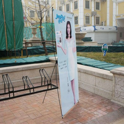 厂家销售 特价弓形展架 特价X架 特价弓形 弓形X架 全黑纤维杆X架图2