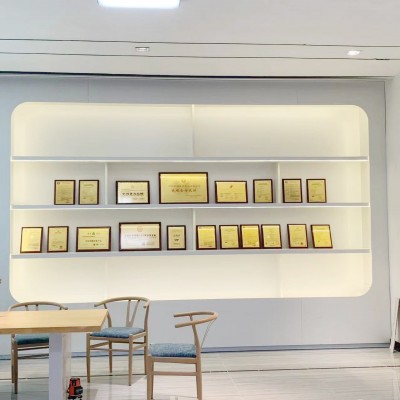 产品专利奖品奖牌奖杯荣誉证书展示柜公司企业证书柜子展厅展示架图3